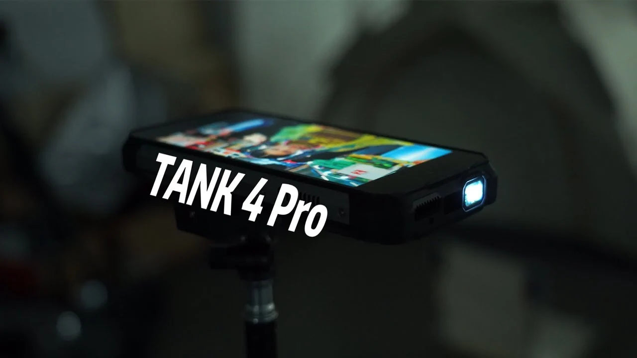 Загрузить видео: Телефон-проектор Tank 4 Pro