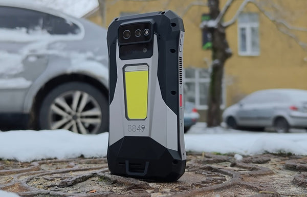 TANK X Rugged Projector Phone, 1080p Projector, Night Vision, 17600mAh